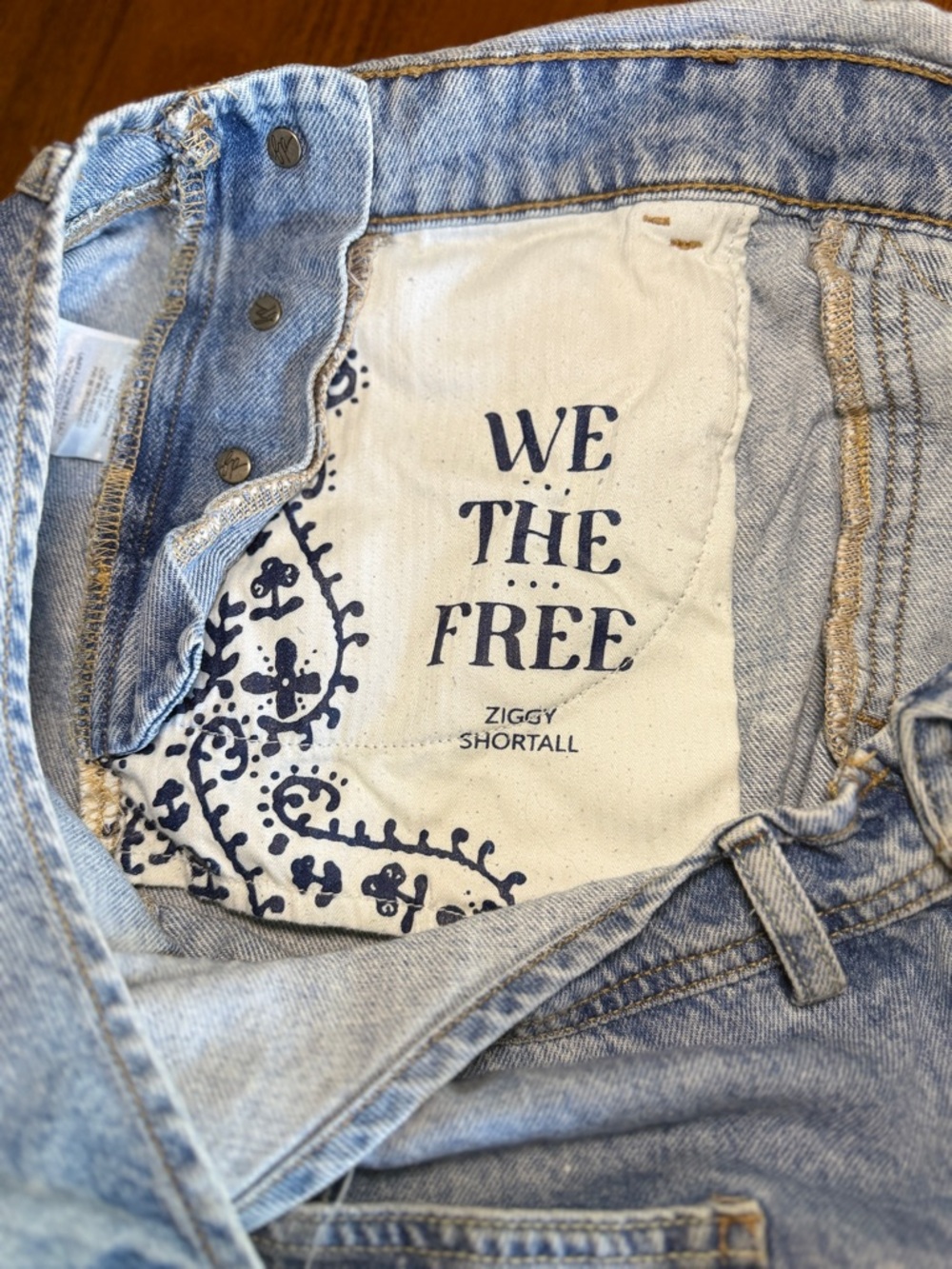 We The Free Ziggy Shortalls Light Blue Denim Overall Shorts Large - Picture 3 of 10